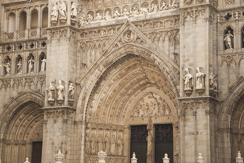 puerta del perdon cattedrale di toledo