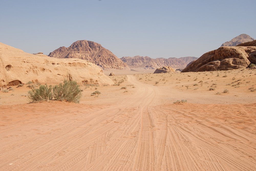 Wadi Rum: tour nel deserto della Giordania coi beduini