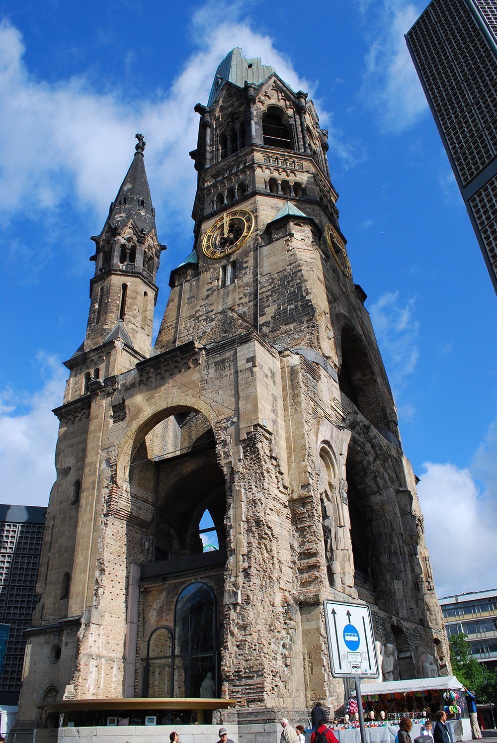 dente spezzato chiesa berlino