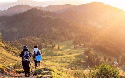 Vacanze in montagna: cosa mettere in valigia? Ecco gli indispensabili da portare