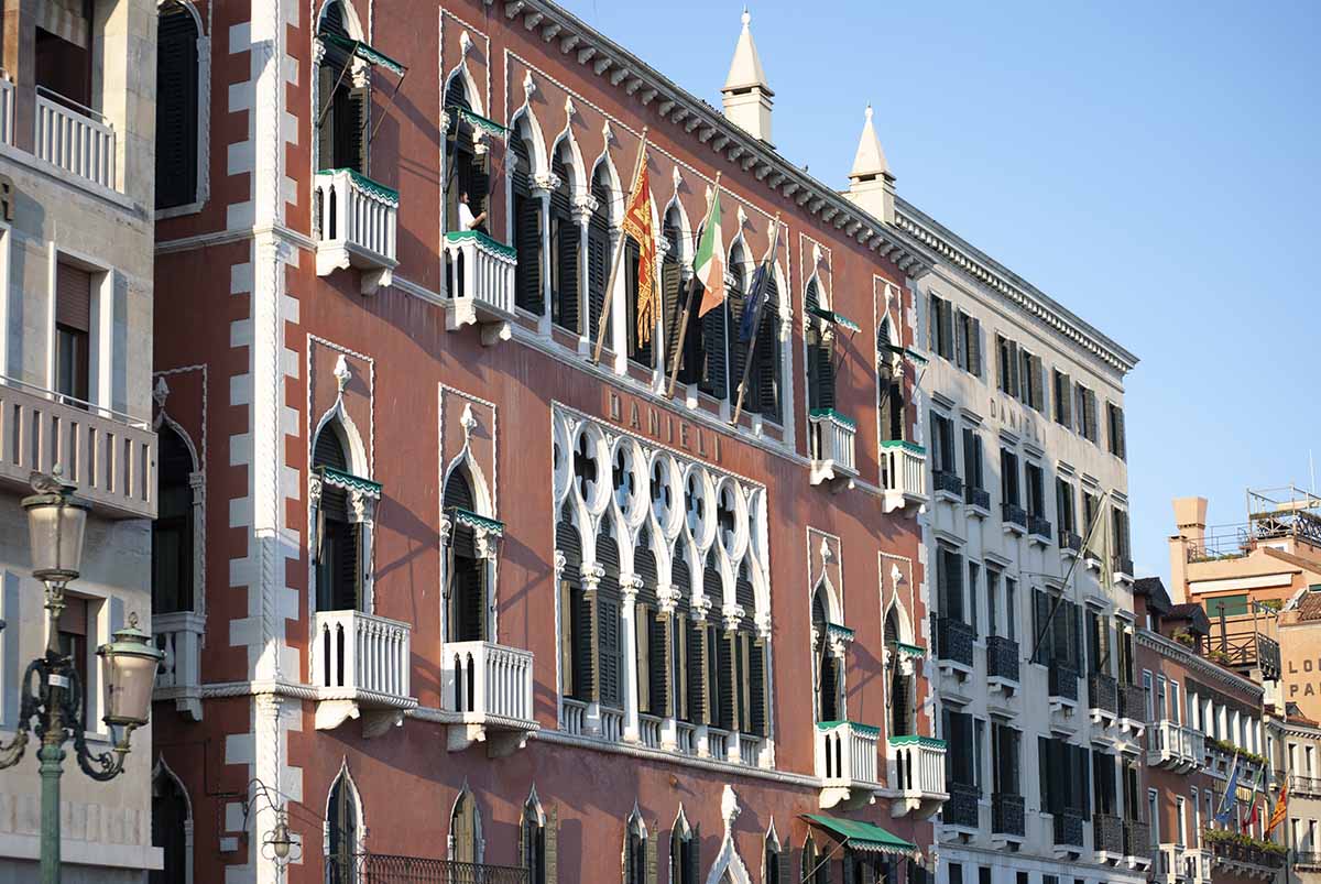 venezia facciata hotel danieli