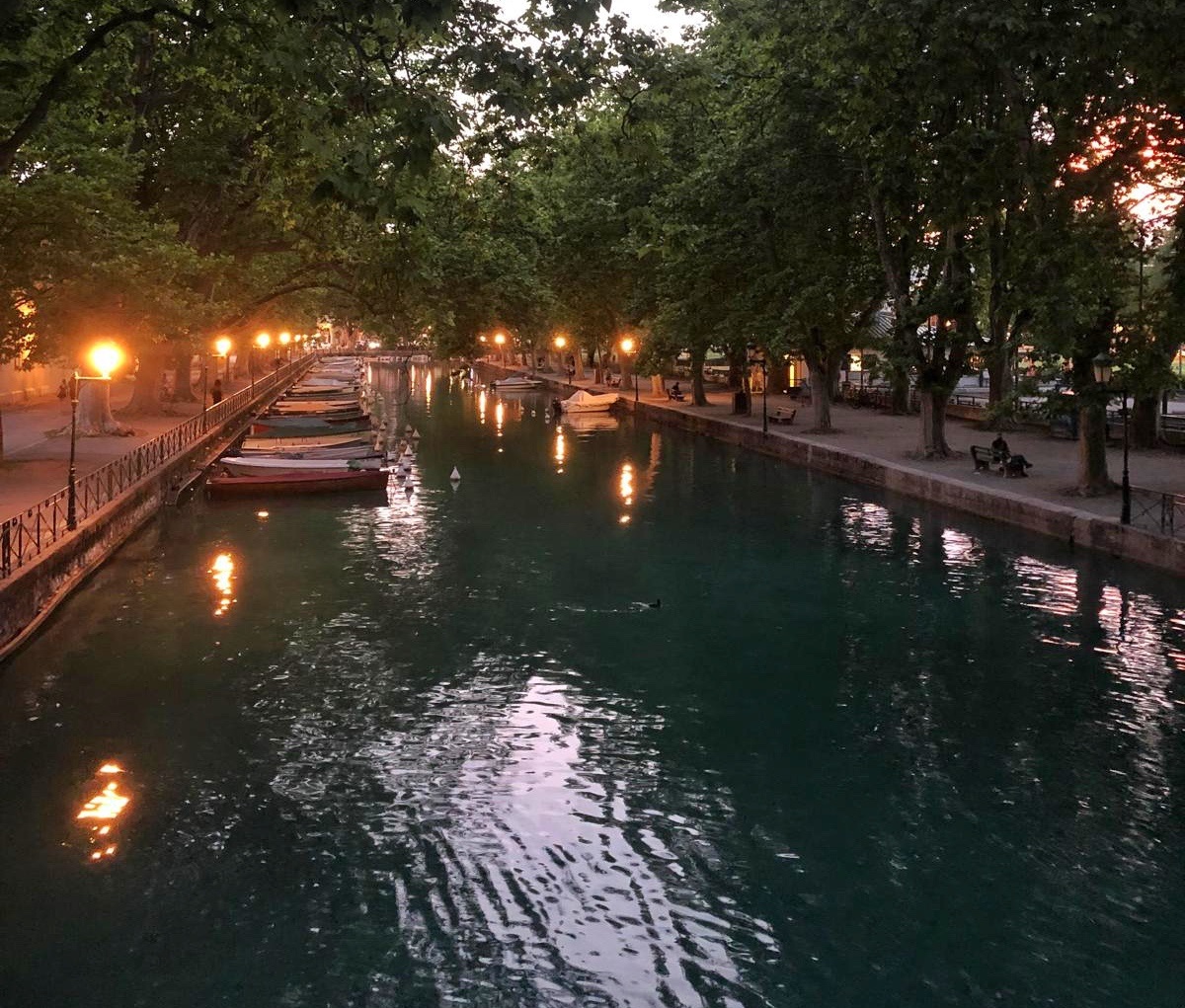 annecy alta savoia canale notte estate