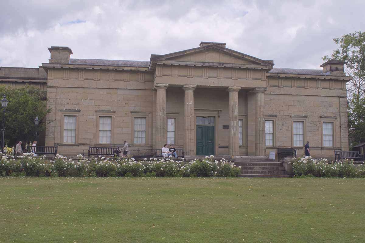 entrata yorkshire museum