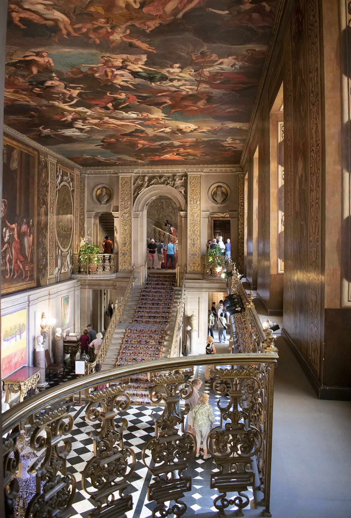 scale ingresso chatsworth house