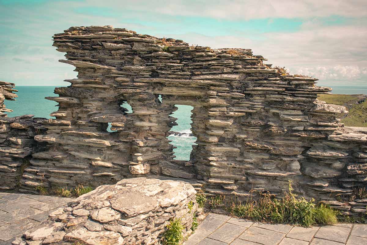 tintagel castle