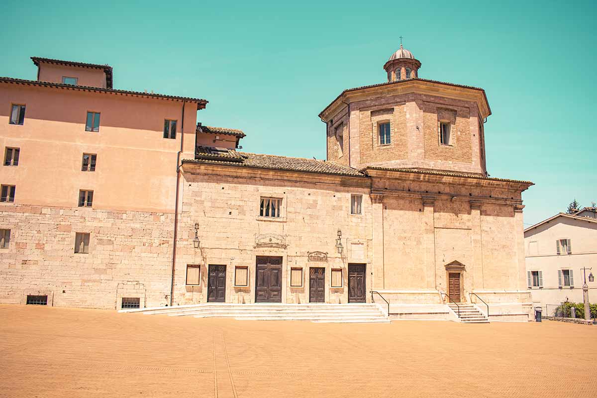 spoleto cosa vedere